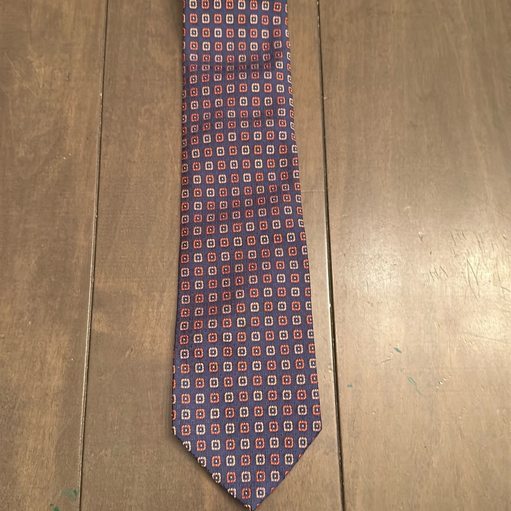 Brooks Brothers tie